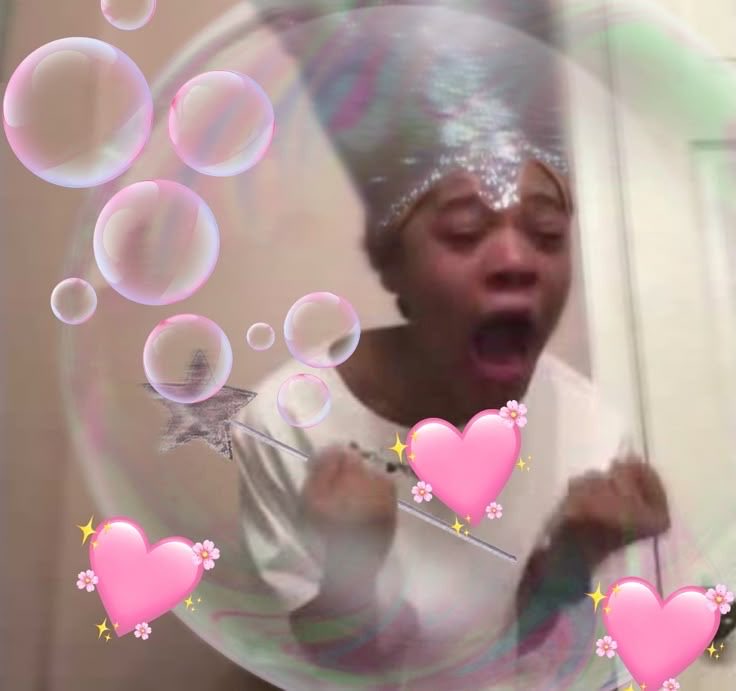 the bubble trend on the tl is the cutest fan-led project i’ve ever seen ♡🫧🩷