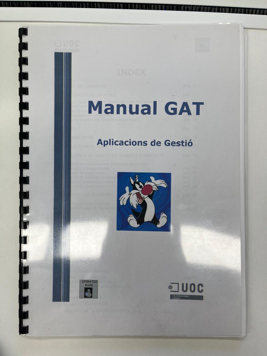 🤩Quina troballa 🤩 El primer manual GAT de la <a href="/UOCuniversitat/">UOCuniversitat</a> El GAT és l'eina de gestió acadèmica integral de la Universitat, fa més de 25 anys que treballem amb ell! 🧑‍💻👩‍💻