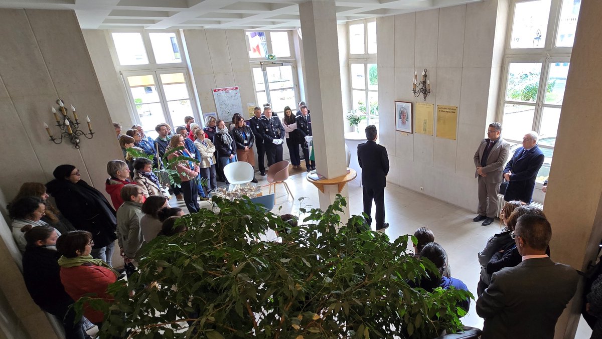 #Cérémonie | ⚫️ Hommage a été rendu ce jour à Anne PAVAGEAU-RIBIÈRE, policière tuée dans l'exercice de ses fonctions le 14 octobre 2011.