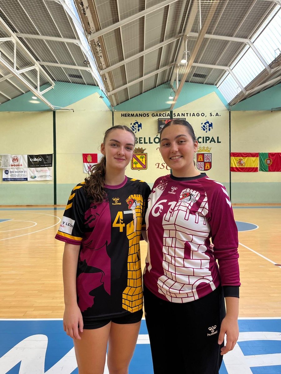 🤾🏼‍♀️ Nuestras jugadoras cadetes Lucía y Ainara se concentraron con la <a href="/FCYLBM/">Federación de Castilla y León de Balonmano</a> este puente en la localidad de León junto a nuestro entrenador Roberto García dirigiendo el equipo infantil femenino, las juveniles Claudia y Sara María se concentraron en la localidad de Íscar🏰🦁