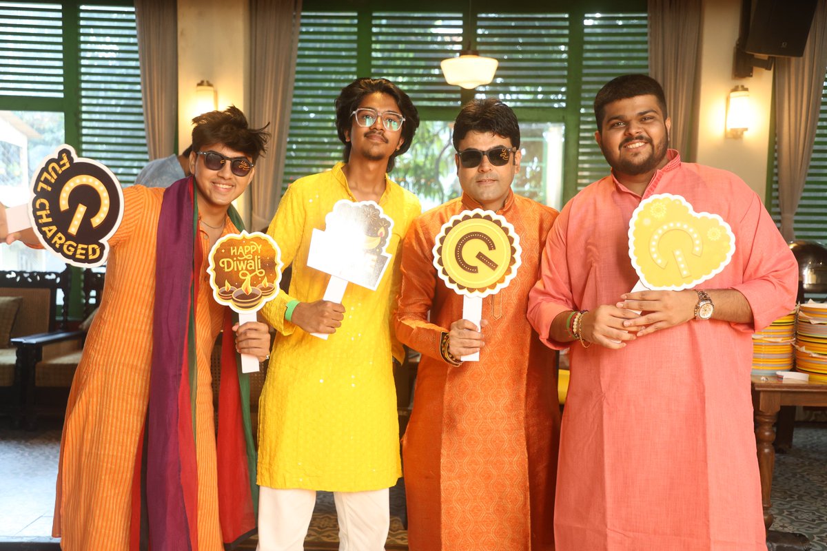 nipunmarya's tweet image. The city of joy lit up with festive cheer and pure #quester energy! #QuestersMeetKolkata #iQOOConnect