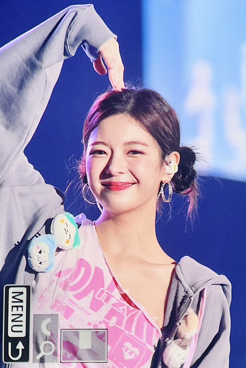 lc_cjs's tweet image. 251013 ๋ฆฌ์์งฑ์์ด์๋ผ๋ฃจ~~๐ฅบ๐ฉต #ITZY #์์ง #LIA #๋ฆฌ์