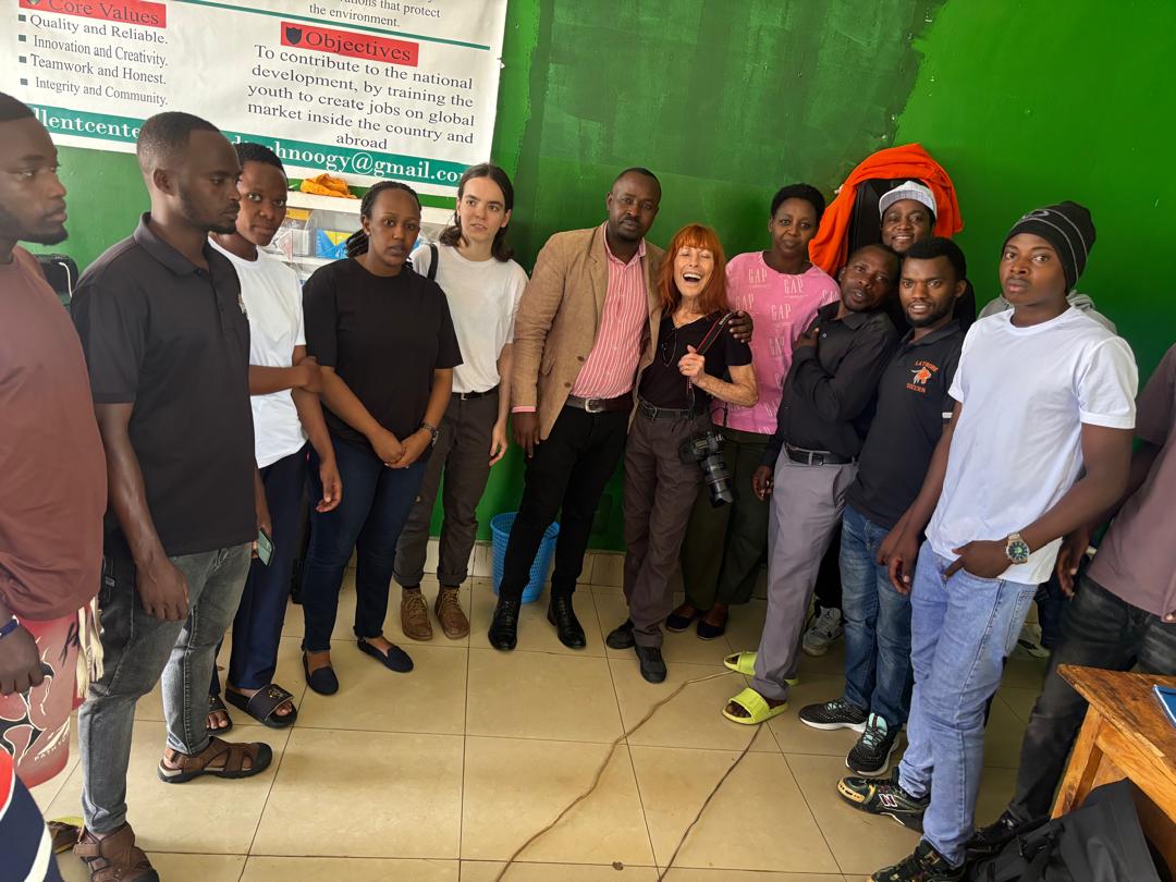 #StorytellingImpact EP 2| Huye district

On today’s episode, meet Turayishimiye Emmanuel, a NAR-trained Human Rights youth from Huye, who turned knowledge into solution. After attending a training facilitated by NAR on human trafficking, he learned about its nature, its