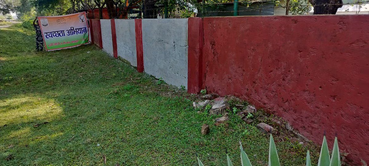 "सीमाओं की सुरक्षा के साथ, स्वच्छता का भी जिम्मा हमारा 💪🧹
#SwachhtaAbhiyan #SSB #CleanIndia #SwachhBharatMission"
<a href="/SectorSsb/">@SSBSHQLAKHIMPUR</a> <a href="/SSB_INDIA/">Sashastra Seema Bal</a> <a href="/SSBFTRLUCKNOW/">SSB FTR LUCKNOW</a>