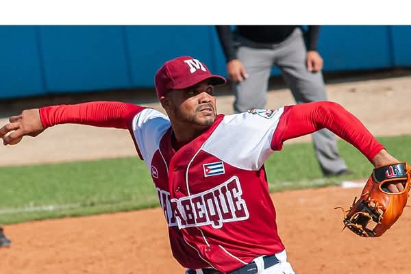 Cero jit, cero carrera de Yadián Martínez en 64 SNB
El estelar derecho de Mayabeque lo lanzó contra Isla de la Juventud. #Cuba #Beisbol #BeisbolCubano
jit.cu/NewsDetails.as…