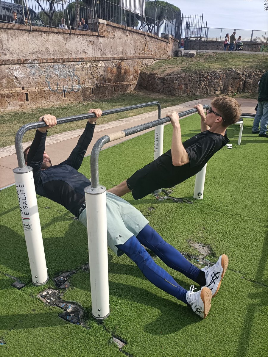 herminius_eth's tweet photo. A vigorous workout on a sunny sunday morning.
Continuing to keep your body in shape for the upcoming @urbeEth Campus classes and the grand finale @ETHRome 2025 hackathon.

Thanks to our master @TBlackicon for the training session! 💪

P.s. all under the gaze of the Colosseum https://t.co/LwfzSMwgJd