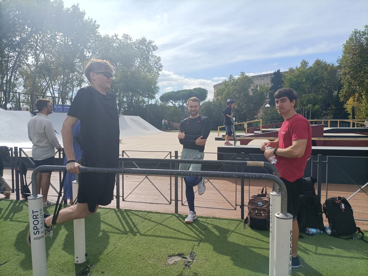 herminius_eth's tweet photo. A vigorous workout on a sunny sunday morning.
Continuing to keep your body in shape for the upcoming @urbeEth Campus classes and the grand finale @ETHRome 2025 hackathon.

Thanks to our master @TBlackicon for the training session! 💪

P.s. all under the gaze of the Colosseum https://t.co/LwfzSMwgJd