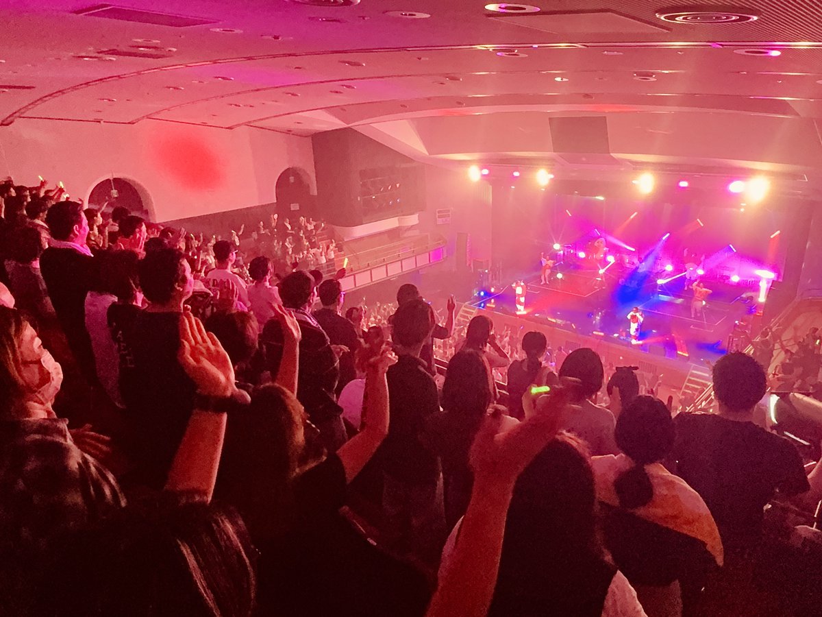 CK_STAFF's tweet photo. 【C&amp;K TOUR 2025】
10/11、ツアー12本目名古屋!!

🎤次回の東海地区は12/4岐阜!
ライブハウス公演!!チケット好評発売中!!

⚔️2026/4/26 
大阪城ホールワンマンライブ開催!!
https://t.co/56DW69nm3X

#大阪城ホールまであと196日 

#candk 
📷️by城山堂 https://t.co/Dem4fBSlwW