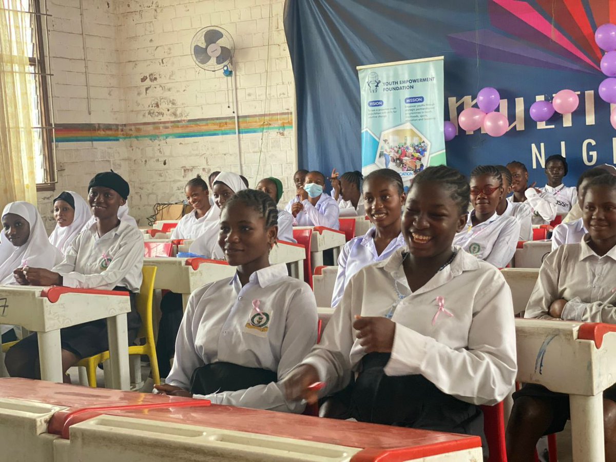 YEFNigeria's tweet photo. Girls from Surulere Girls Secondary School, Ideal Girls Secondary School, Gbaja Girls Secondary School, Community Senior High School, and New Era Senior Girls School joined us at the YEF office to celebrate the International Day of the Girl!  #GirlsLead https://t.co/ncJvb2R2nQ
