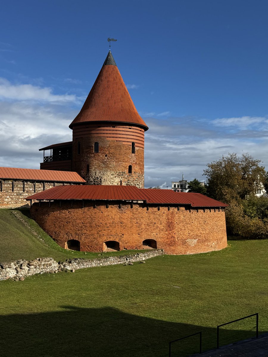 r8ton's tweet photo. A little walk around Kaunas 🇱🇹 — soaking up the culture, sights and atmosphere before heading to Latvia 🇱🇻 tomorrow! #FollowEnglandAway #Kaunas #EnglandFans https://t.co/3CKQ58b3Dt