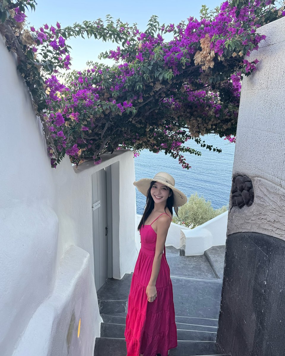 howard_haz70241's tweet image. Most memorable trip in 2024 ✈️
#santorini 🇬🇷
今年もいろんな景色みれますように🌏❤️
