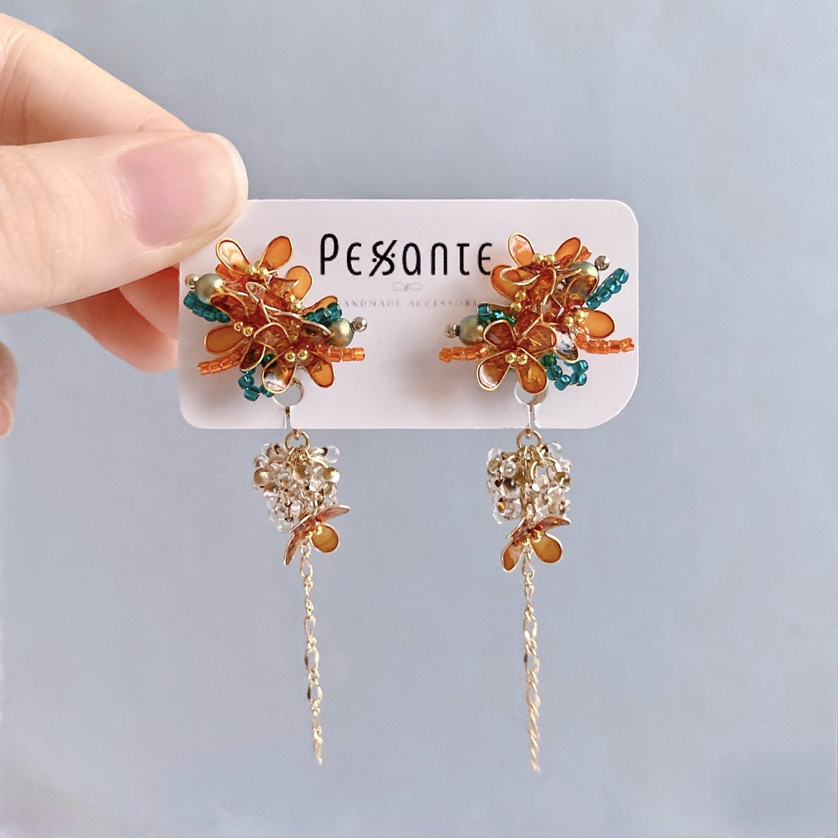 #3連休の今しかないかもハンドメイド祭

2wayで秋を楽しめるキンモクセイ。
強い香りは魔除けになると言われているそうですよ☺️