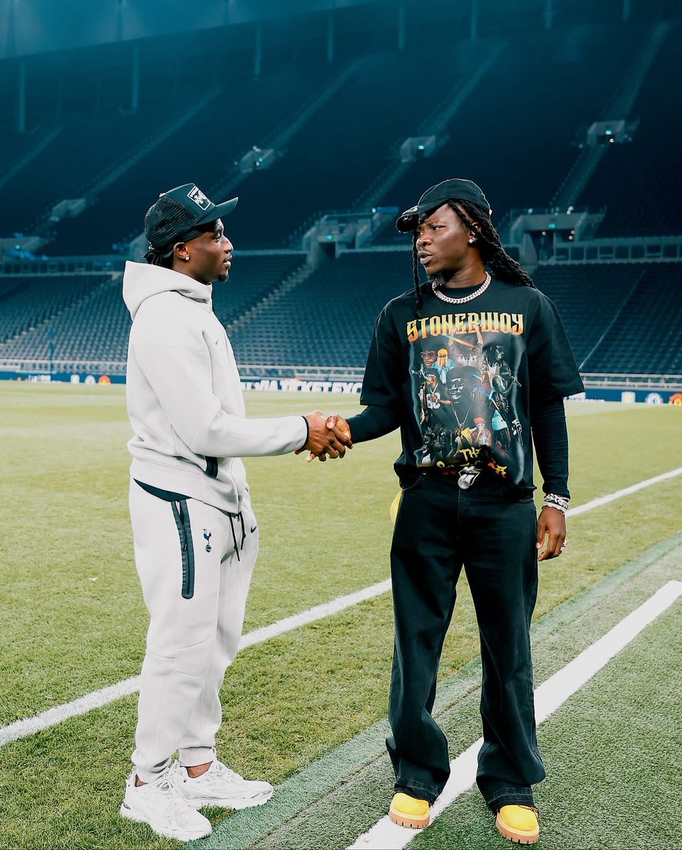 THE TORCHER tweet media