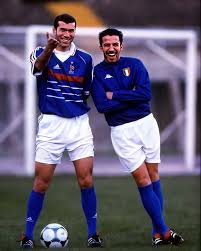 juvenewslive's tweet photo. 🎙️  | Zidane: “Del Piero was very good, one of the  strongest you’ve ever had in Italy.

"I was lucky to have  several years with him, and lots of others, too, like Padovano, Vieri,  Boksic. Alex had something special, though.” #Juventus