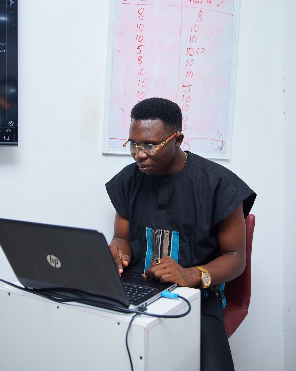 hellocirvee's tweet image. New week, same vision — progress. 💻
Let this be the week you invest in yourself and the future you want. 🚀

Next cohort starts Oct 20th.

📞 07047007055 | DM to register
📍 Cirvee Hub, Mokola, Ibadan

#StayCirvee #LearnWithCirvee #TechSkills