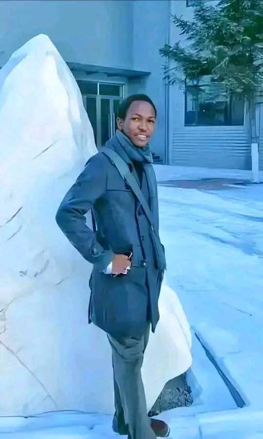 #HBD: On Oct 13, 1990, Allah blessed us with Martyr Sayyid Ahmad Zakzaky (H), a devoted soul whose life and sacrifice awakened countless youths to their duties in Islam

1/4