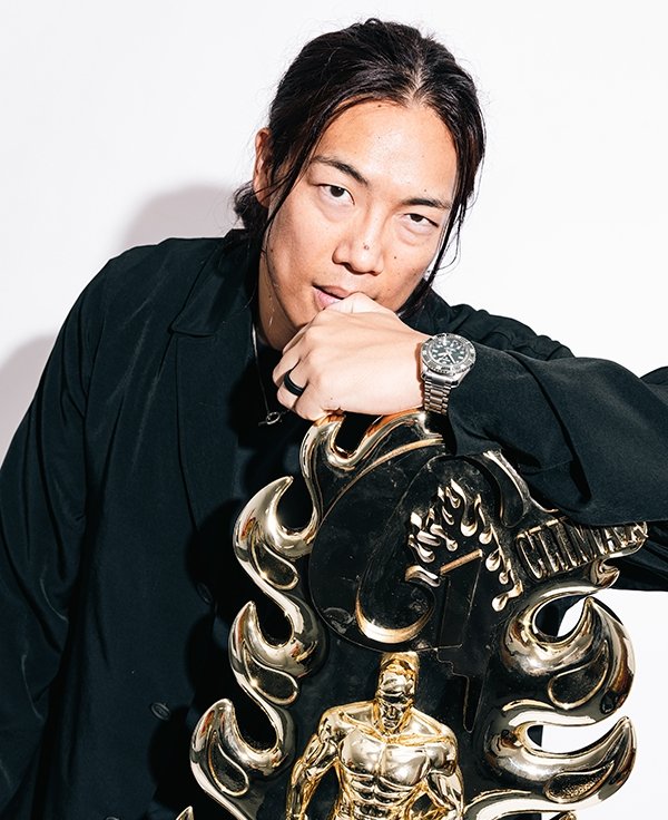 DrainBamager's tweet image. Konosuke Takeshita has defeated Zack Sabre Jr. with Powerdrive Knee in the main event of King of Pro Wrestling to become the NEWWWWW IWGP World Heavyweight Champion!!!

TAKESOUP IS ON TOP OF NJPW. 👹