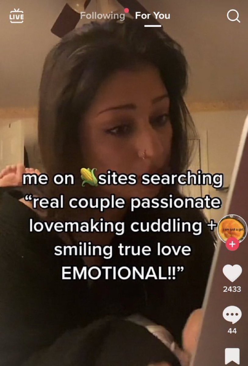 GIVE ME CUDDLES (@freakcuddles) on Twitter photo 