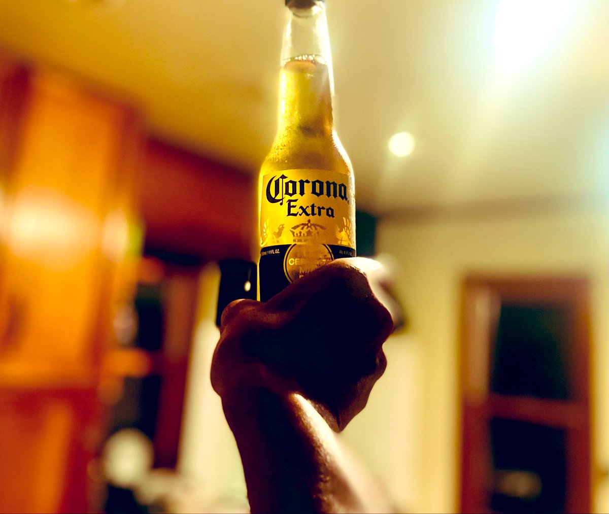 お疲れ様です🌃

カンパーイです🍻