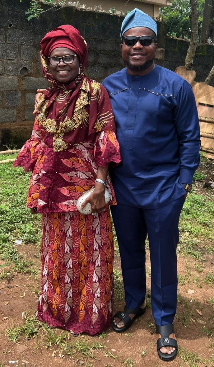 idrisayobello's tweet image. You can never outgrow being a child to your mother for as long as they live, and it is something to cherish and revel in.
"Ayodeji..you are not eating enough.
People on Facebook will think you eat a lot with all the amala you post .
Are you sleeping enough? Are you resting…