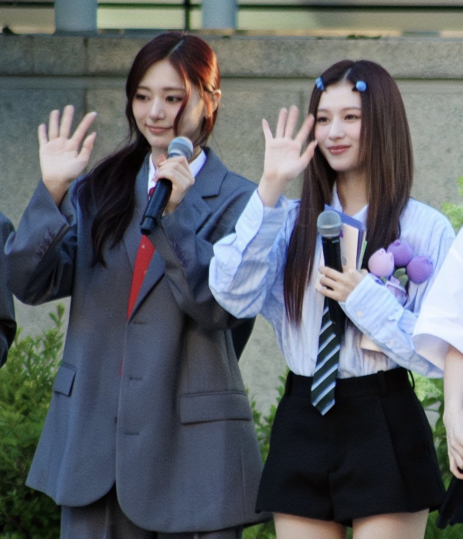 HaBini48's tweet photo. “What is so special about you that causes my younger sister to go all gaga over for?”

Why does Mina disapprove of her sister, Tzuyu to have feelings for the SC Secretary Sana?

“Dark Secret - SaTzu ft. MiSana” mini-story Chapter 1 out now in wattpad!  

https://t.co/EdMKCHExS5 https://t.co/qLKuObk3IH