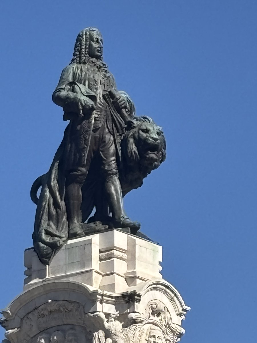 Wann bekommt Markus Söder endlich so eine Statue?