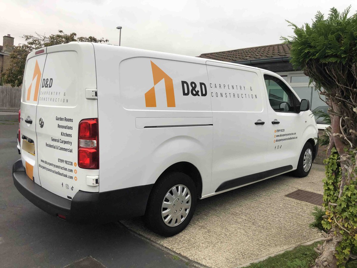 amyajdesigns's tweet photo. It was a pleasure to provide signwriting services for the D&amp;D Carpentry &amp; Construction fleet. The gloss orange and matt black graphics deliver a striking and professional finish!

#vehiclegraphics #signwriting #decals #vansignwriting https://t.co/cvnFzchps9