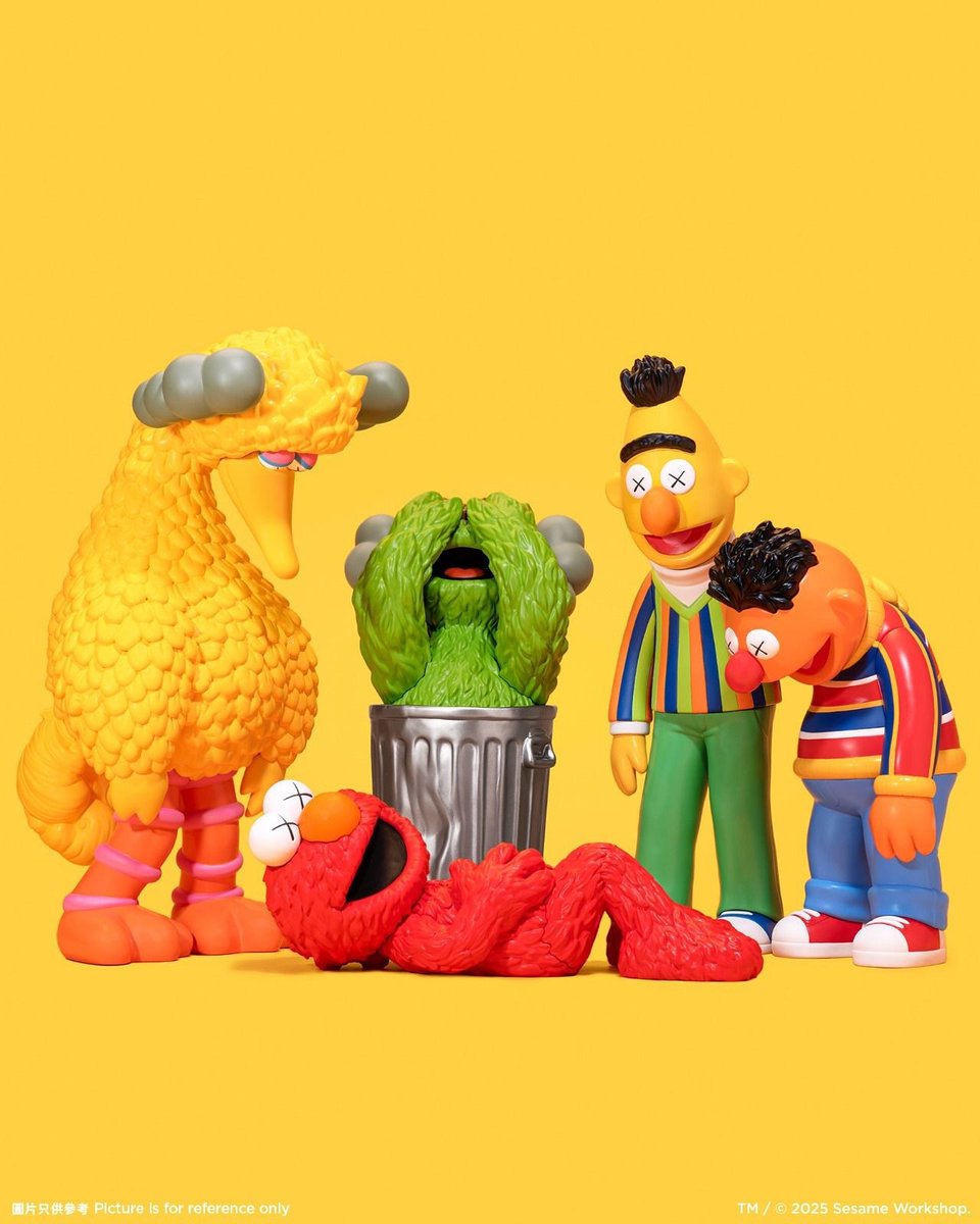 ModernNotoriety's tweet image. KAWS x Sesame Street (2025)