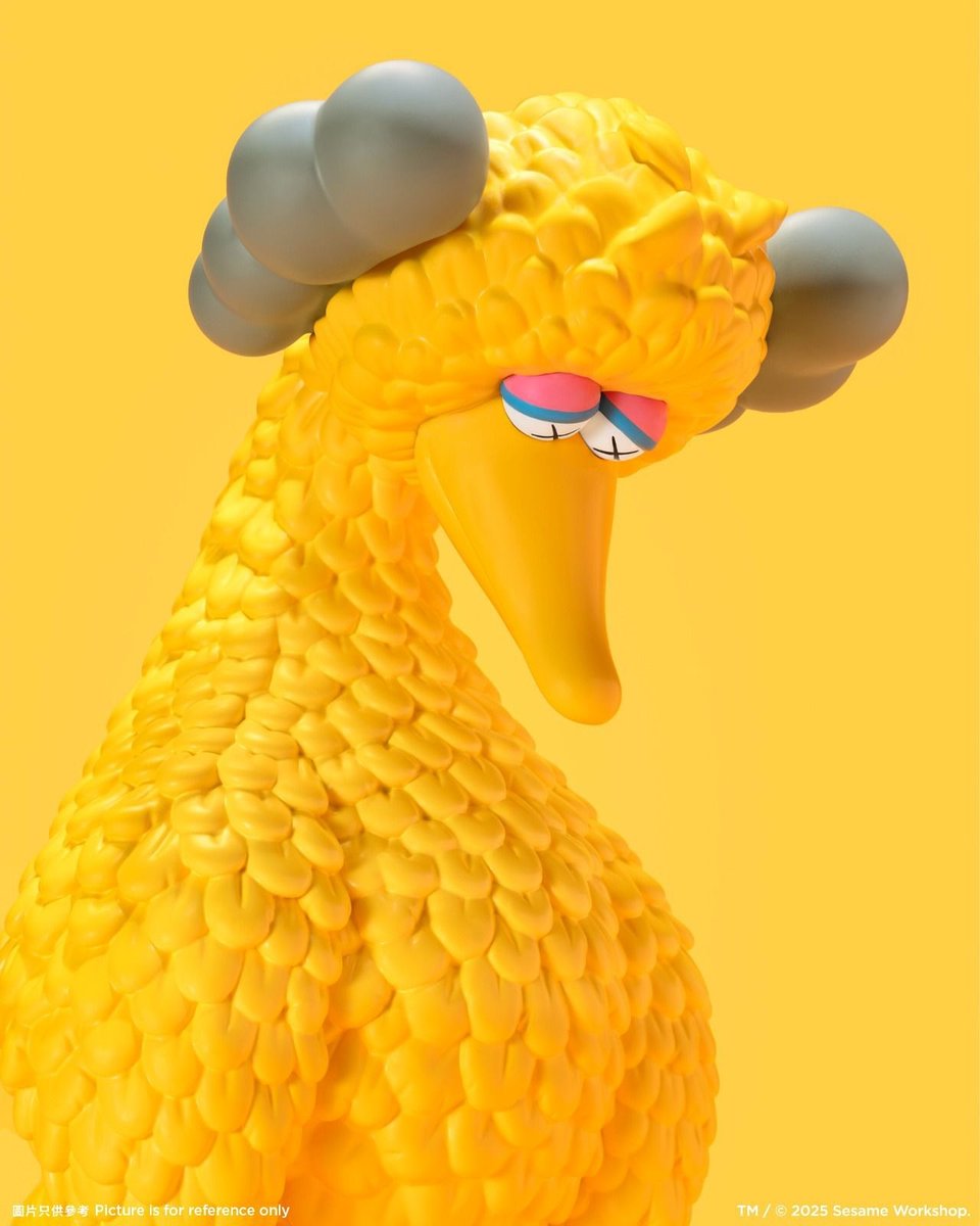 ModernNotoriety's tweet image. KAWS x Sesame Street (2025)