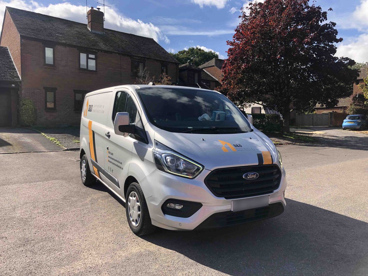 amyajdesigns's tweet photo. It was a pleasure to provide signwriting services for the D&amp;D Carpentry &amp; Construction fleet. The gloss orange and matt black graphics deliver a striking and professional finish!

#vehiclegraphics #signwriting #decals #vansignwriting https://t.co/cvnFzchps9