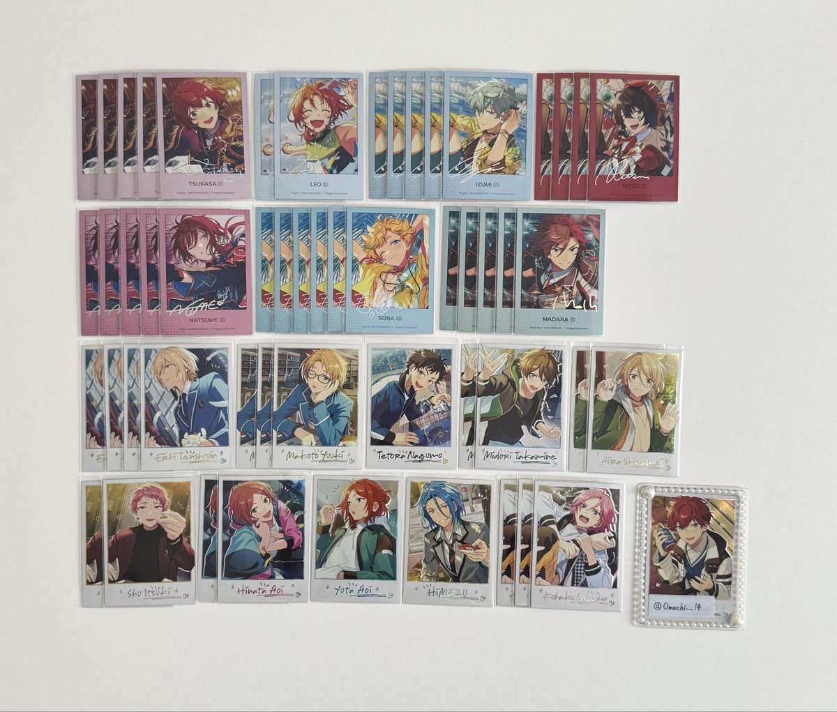 Omochi__14's tweet photo. 【交換】 あんスタ 中国 星幻時序 ポラロイド チェキ ぱしゃっつ

譲：画像参照

求：同異種一彩 or かかった金額＋送料

✧一部交換優先
✧譲渡の場合PayPayのみ

お気軽にお声掛けください🧸 https://t.co/jRMWZQgGl9