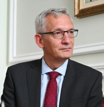 ‼️Russia could attack Europe at any moment

The head of Germany’s foreign intelligence service (BND), Martin Jäger, has warned that Russia could shift from hybrid operations to direct military confrontation with Europe at any moment. 

According to him, Moscow already views the