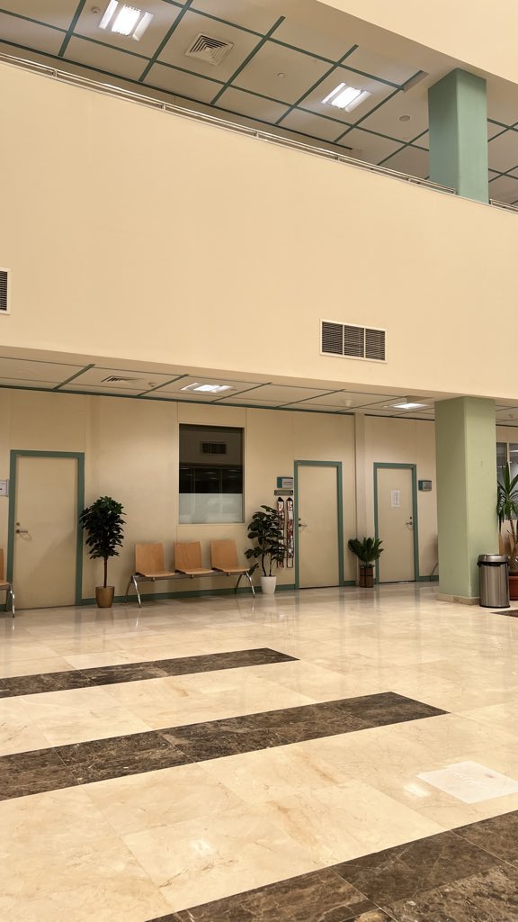 كنت قايمة مبسوطة انه اول ميد باخر سنة 🥳 طلعت من الاختبار وانا افكر احذف المادة ❤️