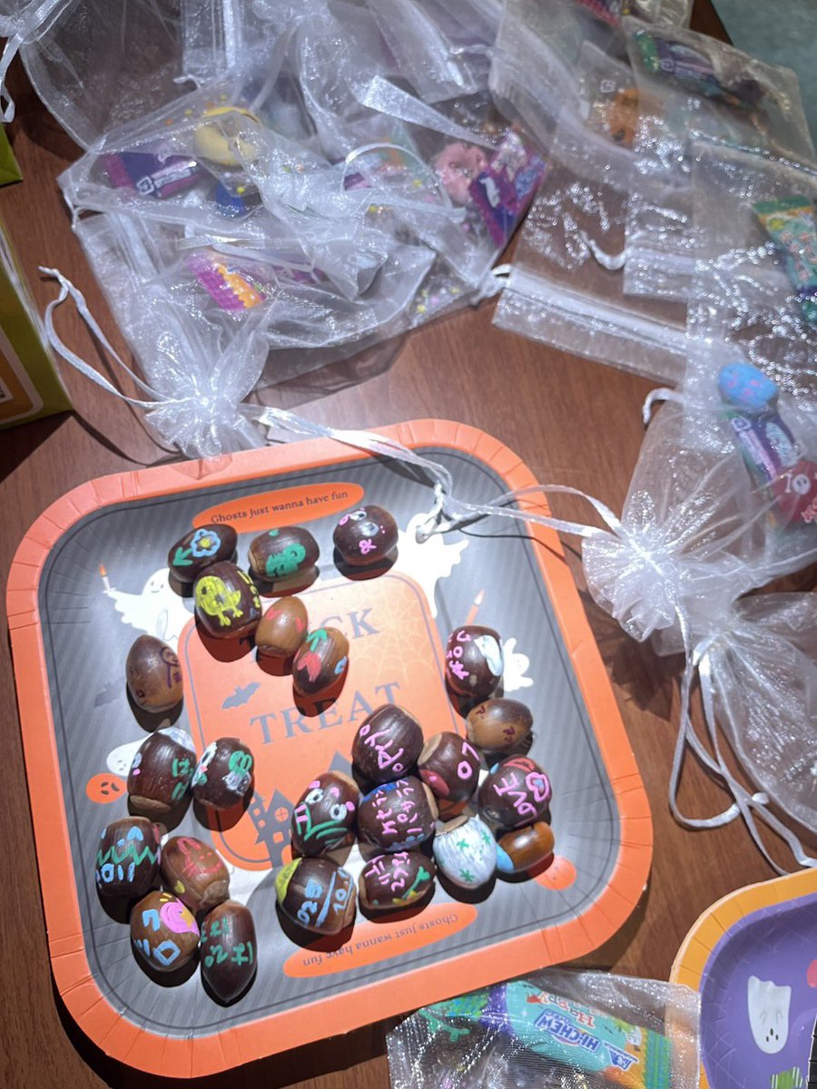 おそくなってしまいましたが昨日はありがとうございました🌰 どんぐり