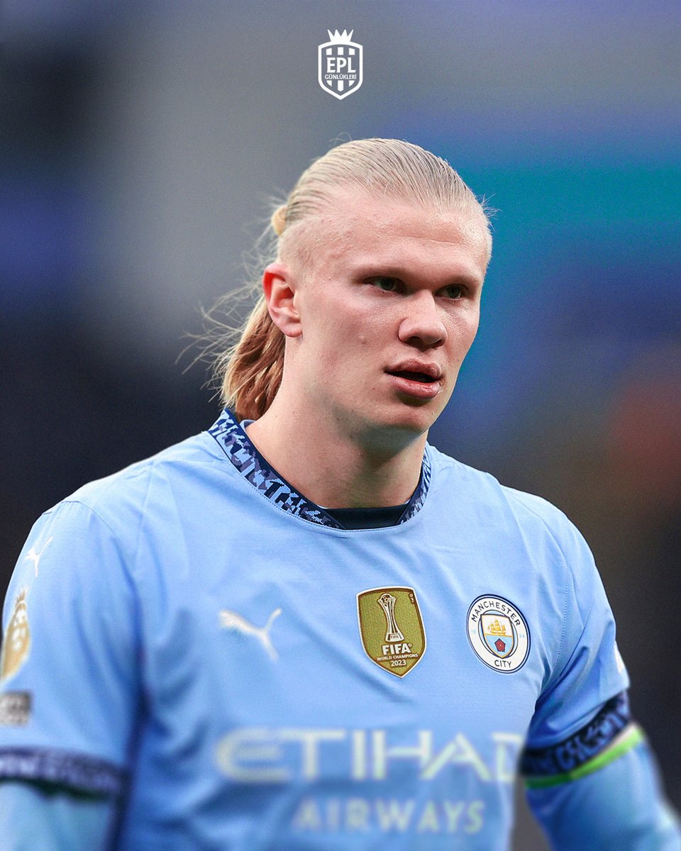 EPL_Gunlukleri's tweet image. 📌 Erling Haaland hakkında
Paul Scholes: “11 yaş altı ya da 12 yaş altı takımlarda her zaman herkesten çok daha iri bir çocuk olur. Haaland da bana onu hatırlatıyor ama o bunu Premier Lig’de yapıyor. Gerçekten akıl almaz bir şey.”