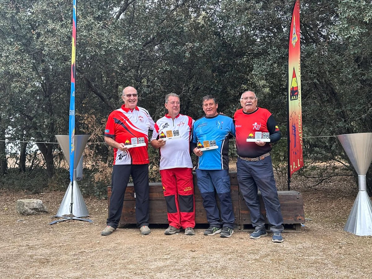 Nuestro arquero Alfonso García Burgos se problema campeón de España Flint IFAA-Spain  este pasado fin de semana en la localidad San Lorenzo de El Escorial. Enhorabuena 💪🏹 
<a href="/CAMPEONESAranju/">CAMPEONES de Aranjuez</a> <a href="/DeporteAranjuez/">Deporte Aranjuez</a> <a href="/SERAranjuez/">SER Aranjuez</a>
