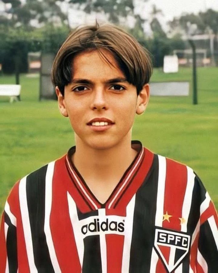 Former Footballers tweet media