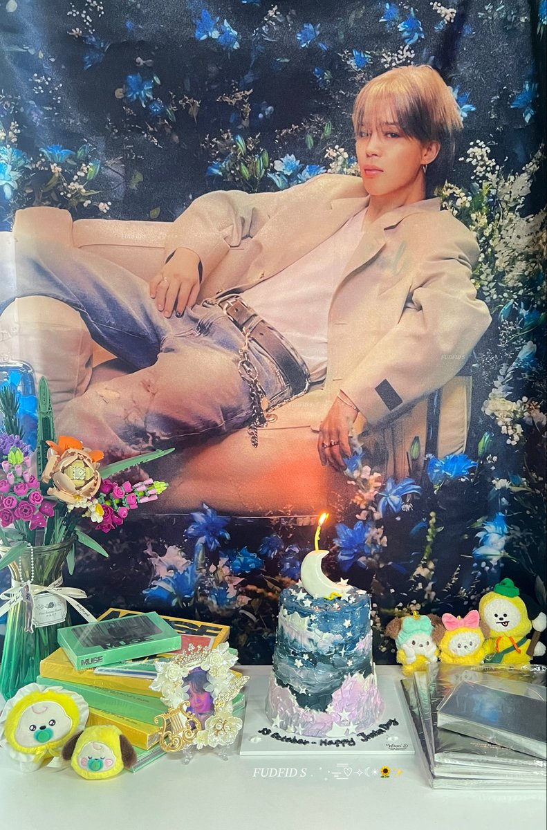 fud_fudfid's tweet image. Sending birthday to #Jimin 
You’re grown so much in one year. I’m always so proud of you!
Happy birthday, whatever you wish may it be fulfilled and hope you enjoy your special day.

#CakeForJiminContest ⋆☾⋆⁺⋆☁︎ @jiminiemelody 
#WithJiminTillTheEnd
#지민아_태어나줘서_고마워