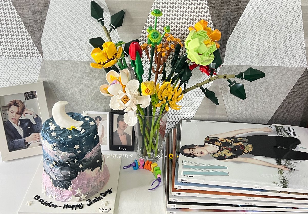 fud_fudfid's tweet image. Sending birthday to #Jimin 
You’re grown so much in one year. I’m always so proud of you!
Happy birthday, whatever you wish may it be fulfilled and hope you enjoy your special day.

#CakeForJiminContest ⋆☾⋆⁺⋆☁︎ @jiminiemelody 
#WithJiminTillTheEnd
#지민아_태어나줘서_고마워