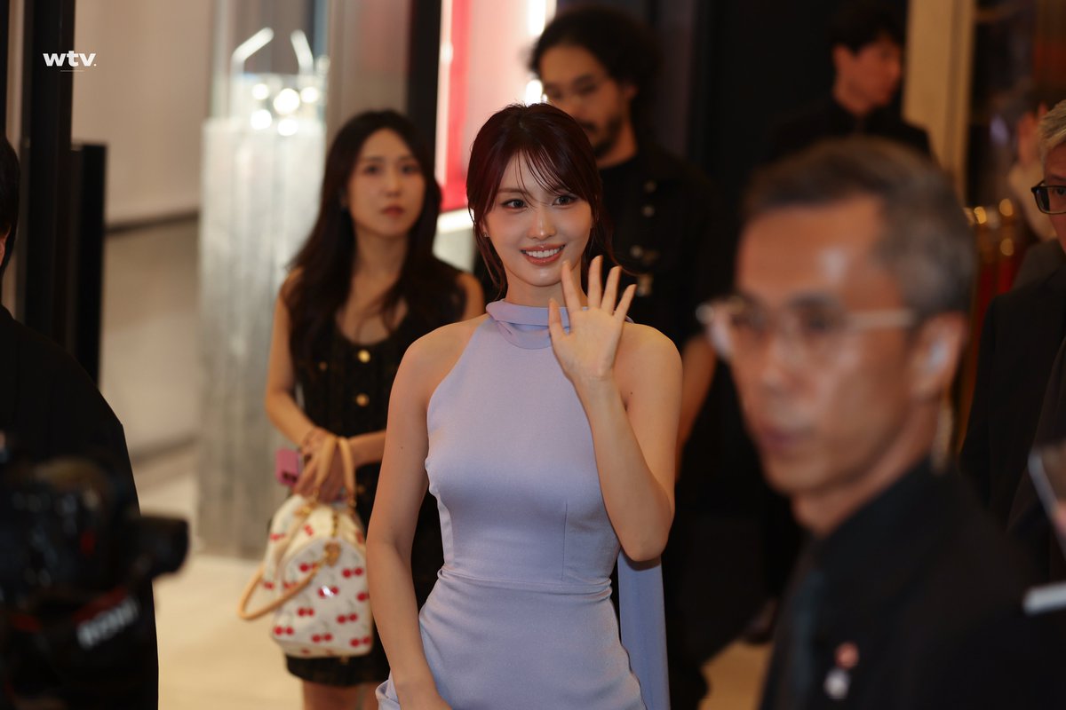 wtvyoudo_'s tweet photo. 251013 MOMO @ AMAFFI  

#AMAFFIxMOMO #AmaffiPerfumeHouse 
#MOMO #TWICE @JYPETWICE https://t.co/xUYkX22uqu