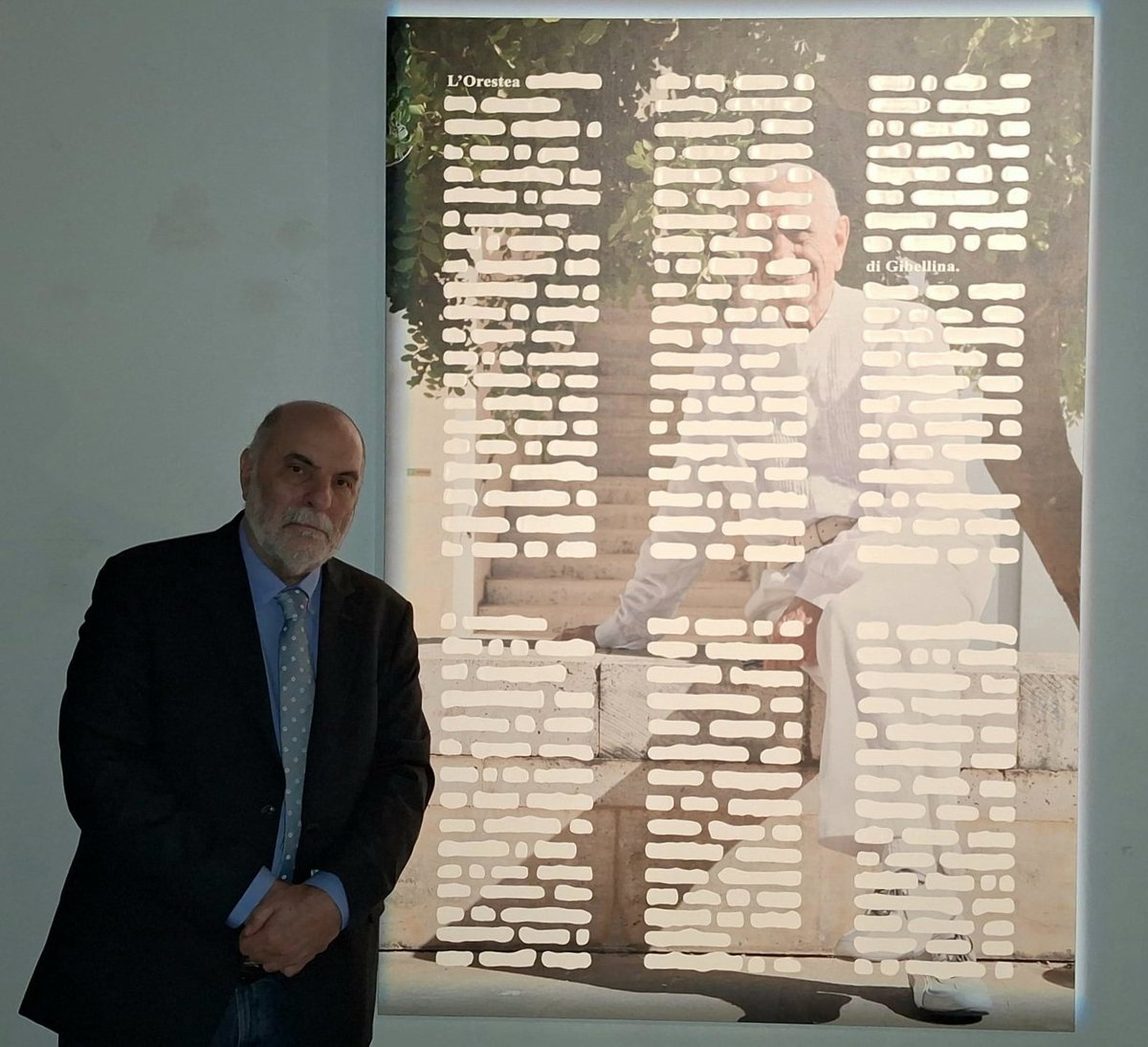 Emilio Isgrò, Ludovico in bianco, 2025 (la foto, del 2010, è di Fabio Sgroi), Museo delle trame mediterranee, Gibellina.