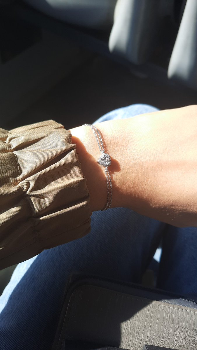 Ya şunun güzelliğine bakın❤️Sen hep kalbimin en özel yerinde olacaksın can dostum 🌻❤️