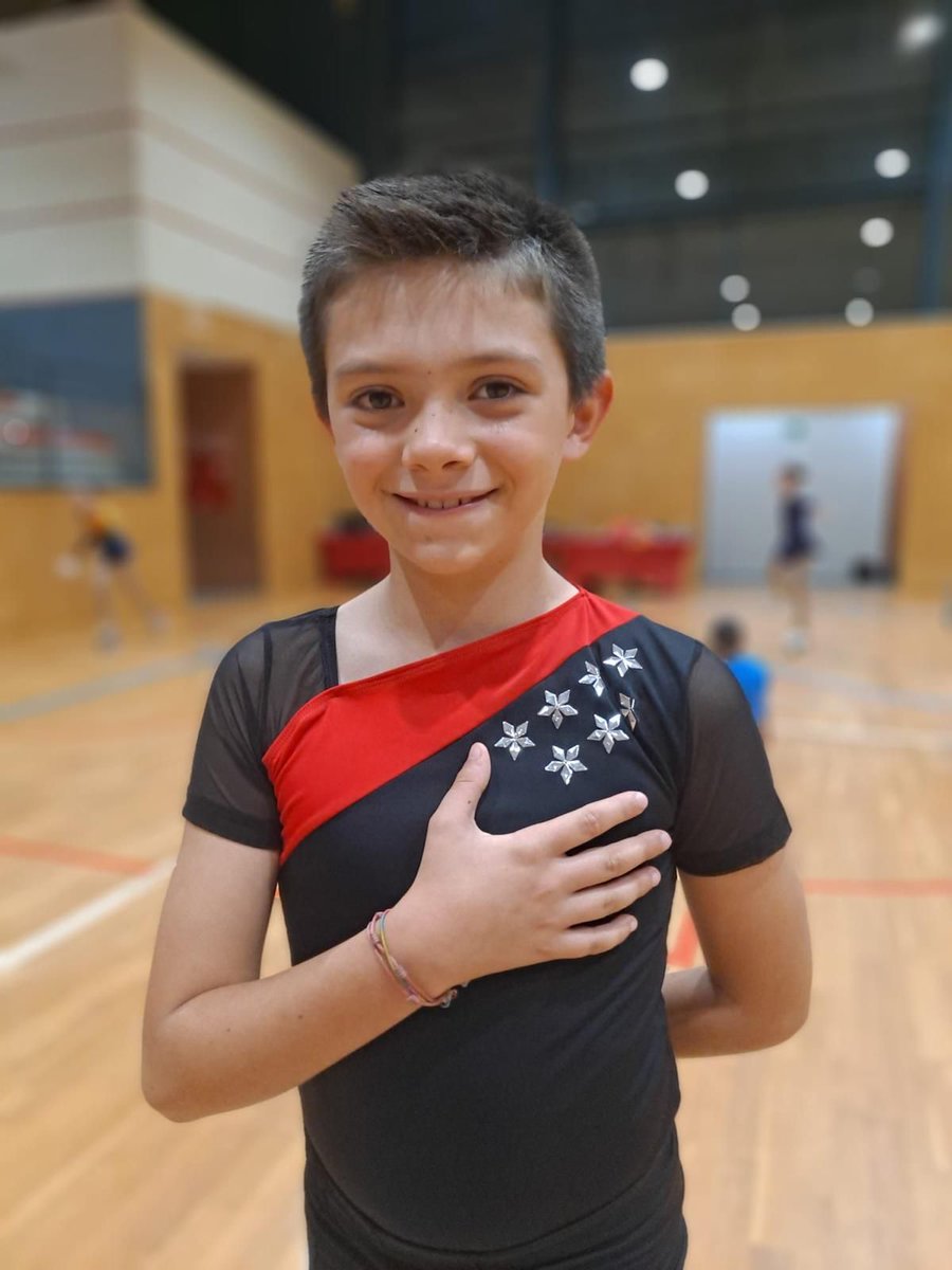 CAMPEONATO DE ESPAÑA PATINAJE ARTÍSTICO.

El patinador del Club de Patinaje Artístico Móstoles Diego Liñán representó tanto al @cpamostoles , así como a la Federación Madrileña de Patinaje en este evento quedando en 8ª posición.
¡Enhorabuena!