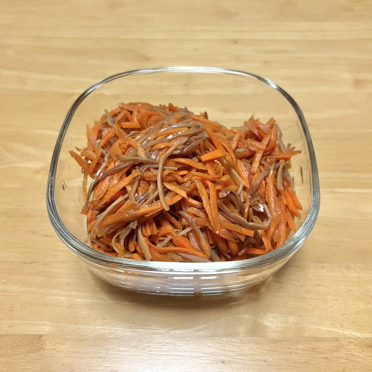 教えていただいたレシピでいかにんじん作った〜🦑🥕
美味い！！無限に食べらちゃいそうでヤバい！！ww