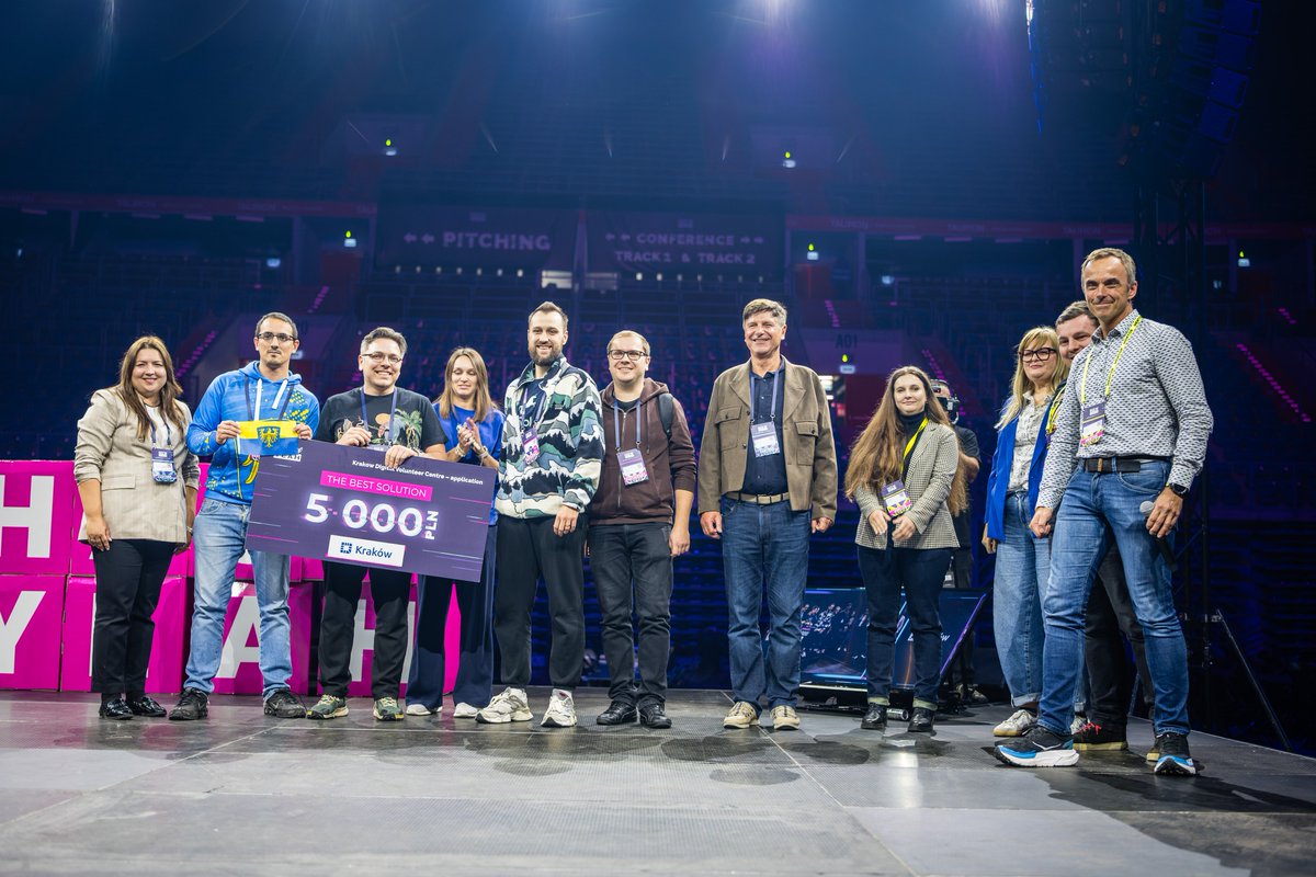 HackYeah's tweet image. We’re proud to announce the best solution in the Krakow Digital Volunteer Centre task:

🏆 Szybkie Palce - delivering innovation at lightning speed! ⚡ #HackYeah2025