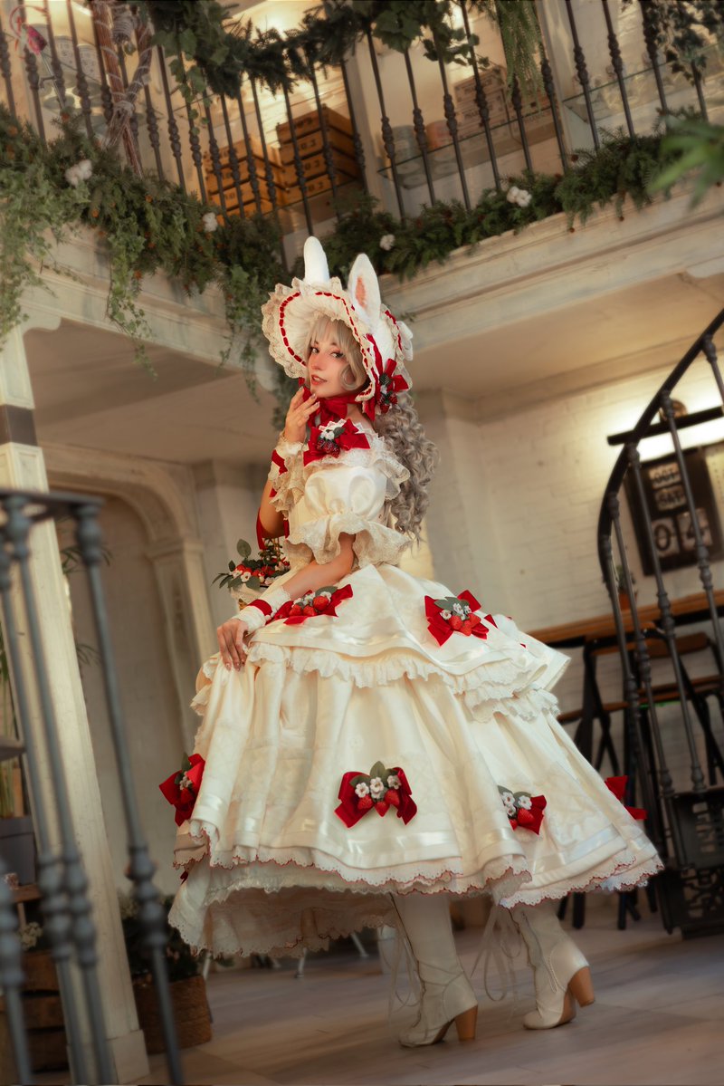 Shiroki 🍓🎀 (@_shiroki) on Twitter photo 🎀🍓🐰Welcome to the Usamimi bakery! 🐰🍓🎀
Design based on <a href="/tebasakizo/">Sakizo🍰</a> artwork Strawberry shortcake 🍰🐰🍓
Photo by the amazing <a href="/TakusiFair/">Takusi ~ FFVII ANNIVERSARY ✨</a>
Lovely supports: Martis and <a href="/MiyukiTendo/">エステファニア🧡Ais</a>
#sakizocosplay 🎀🍓🐰Welcome to the Usamimi bakery! 🐰🍓🎀
Design based on <a href="/tebasakizo/">Sakizo🍰</a> artwork Strawberry shortcake 🍰🐰🍓
Photo by the amazing <a href="/TakusiFair/">Takusi ~ FFVII ANNIVERSARY ✨</a>
Lovely supports: Martis and <a href="/MiyukiTendo/">エステファニア🧡Ais</a>
#sakizocosplay