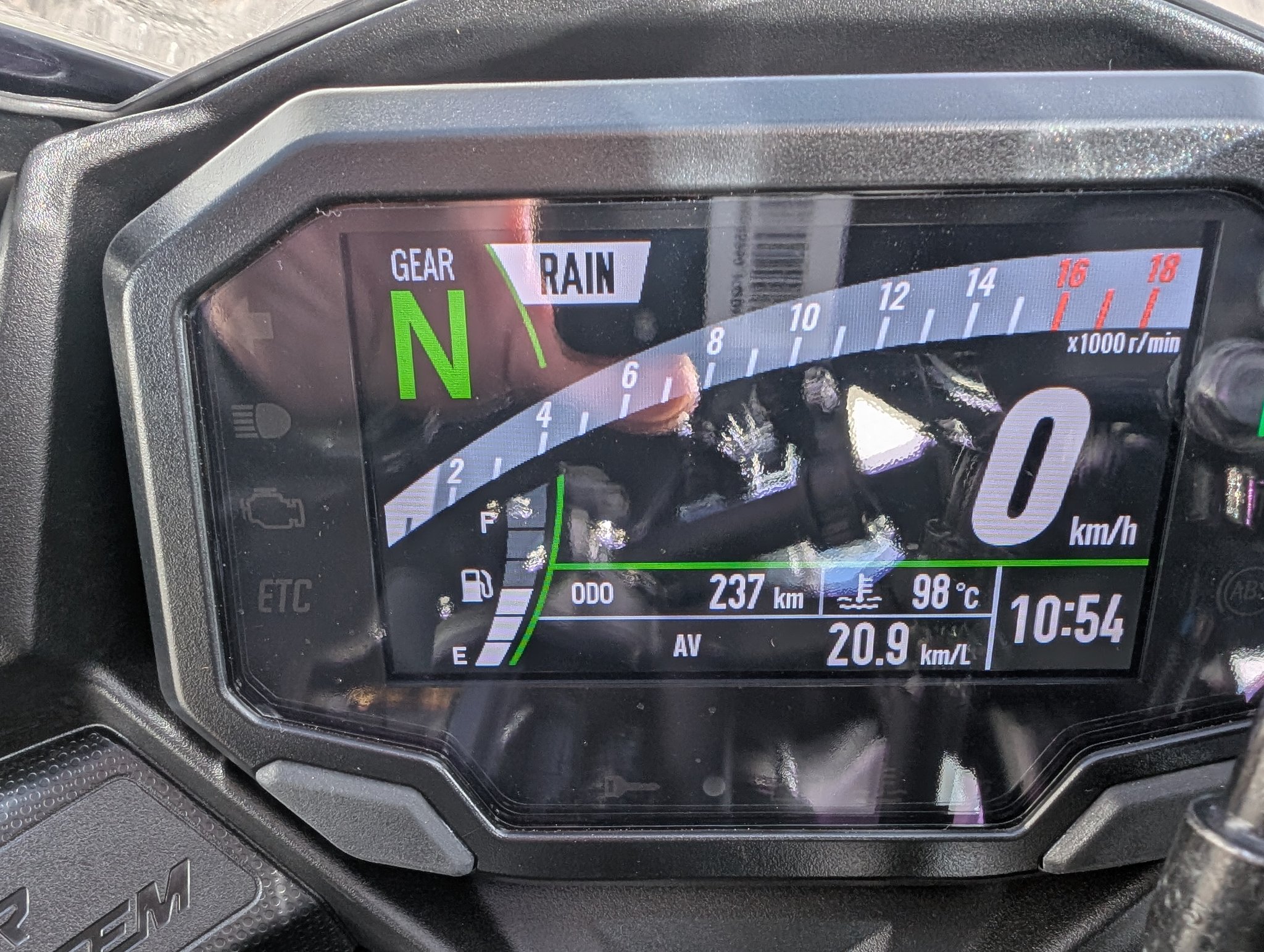 雨音様 リクエスト 4点 まとめ商品 楽天市場】[重量57グラムの超軽量設計]台湾製超軽量クーリング