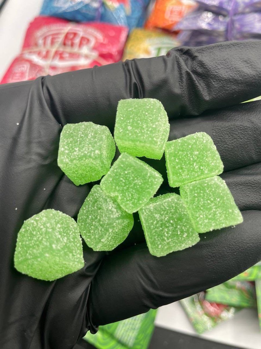 codeinhigh0's tweet image. Touchdown all day
Tapin with yo deals
Let’s run up this 🔥 🆙