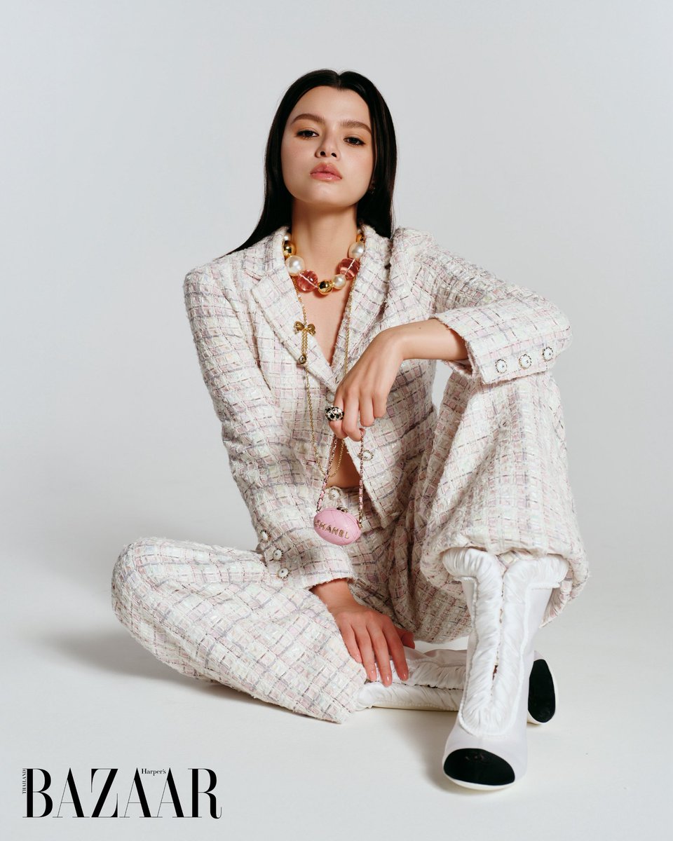 Only1Apiwan's tweet image. เท่มากกกกกก

#CHANELFallWinter
#BAZAARDigital
#Beckysangels