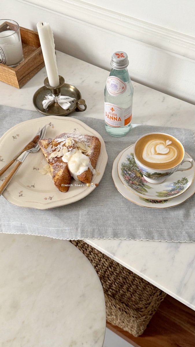 itshavv's tweet image. المنظر المسموح تكراره كل يوم 🤎🪄